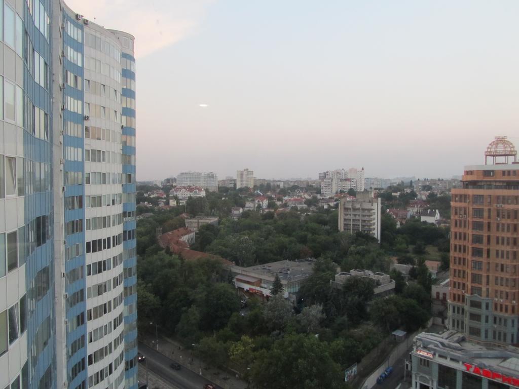 Apartments On Henuezskaya 5 Odessa Zewnętrze zdjęcie