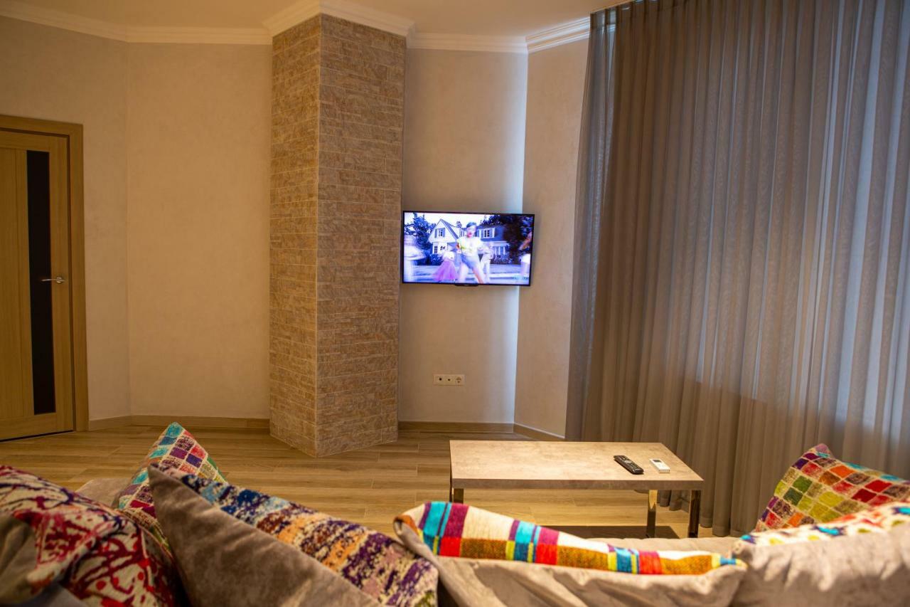 Apartments On Henuezskaya 5 Odessa Zewnętrze zdjęcie