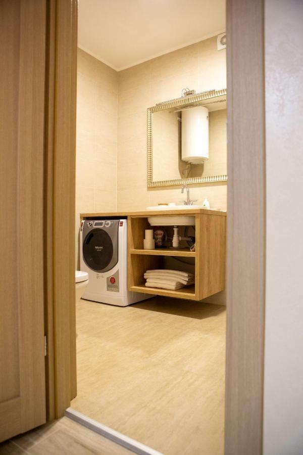 Apartments On Henuezskaya 5 Odessa Zewnętrze zdjęcie